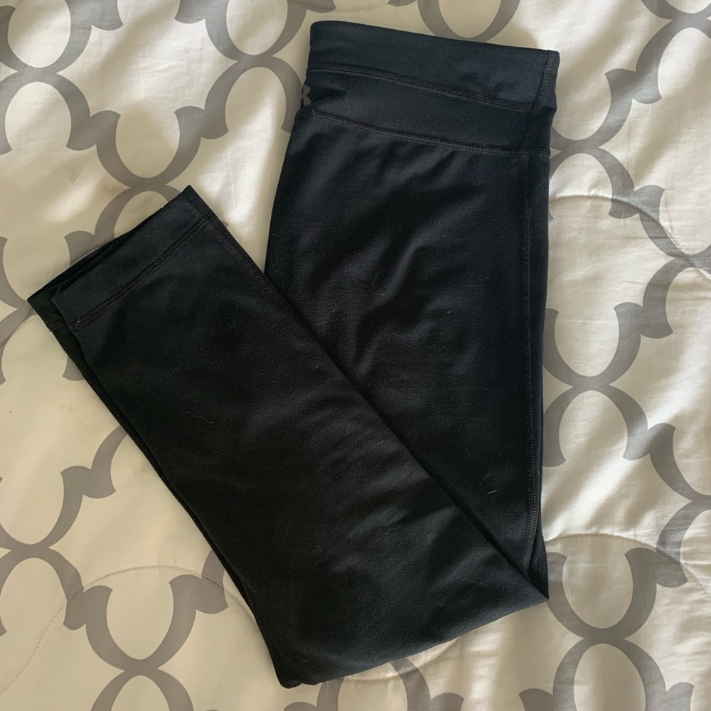 Under armour, leggings.